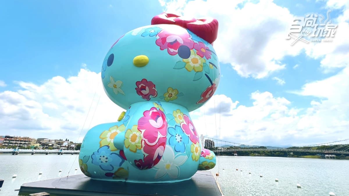 16米高Hello Kitty降落桃園！５分鐘光雕秀免費拍，加碼逛４大展區、限定周邊