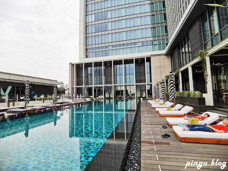 hotel cover