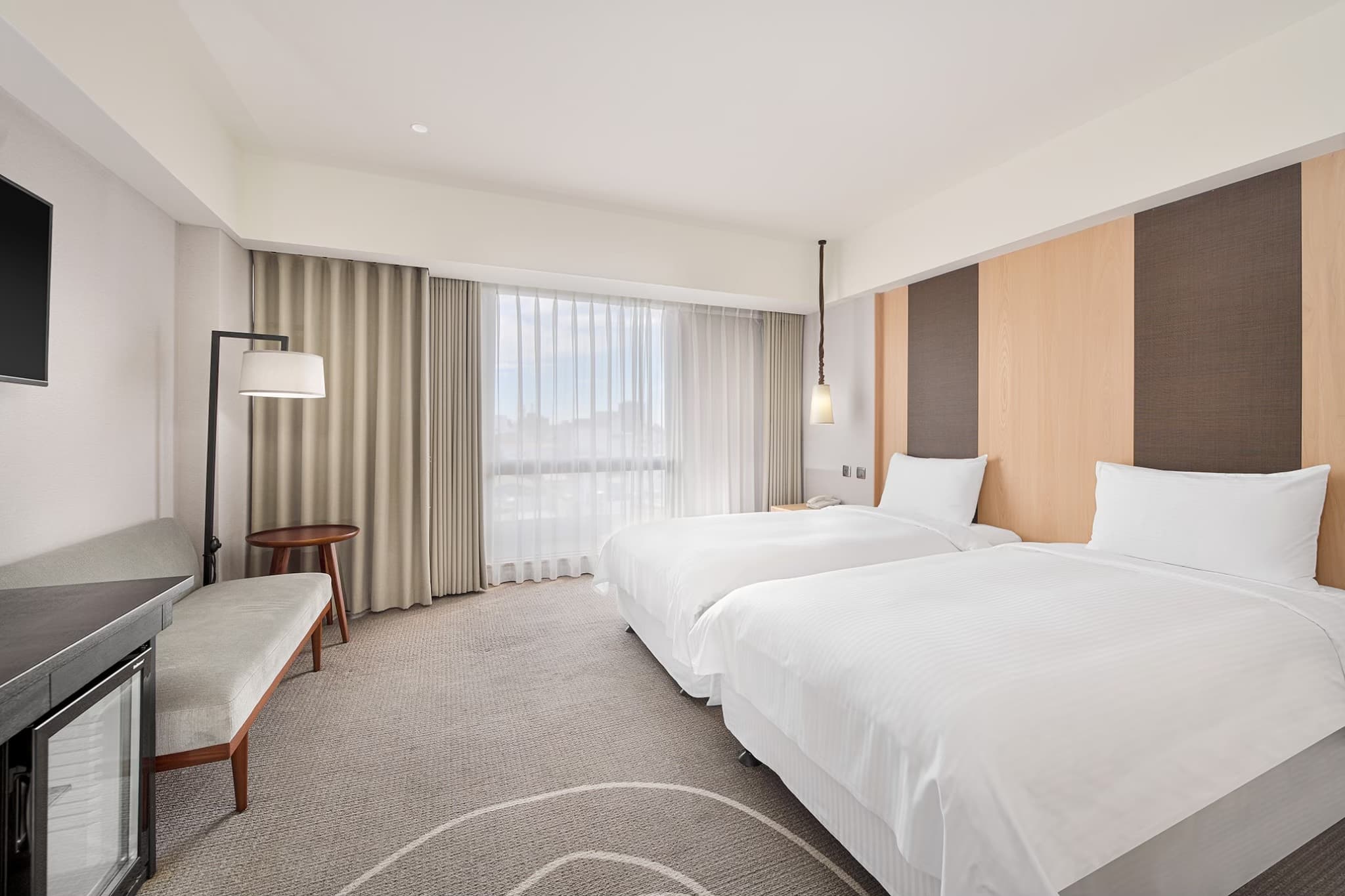 hotel cover
