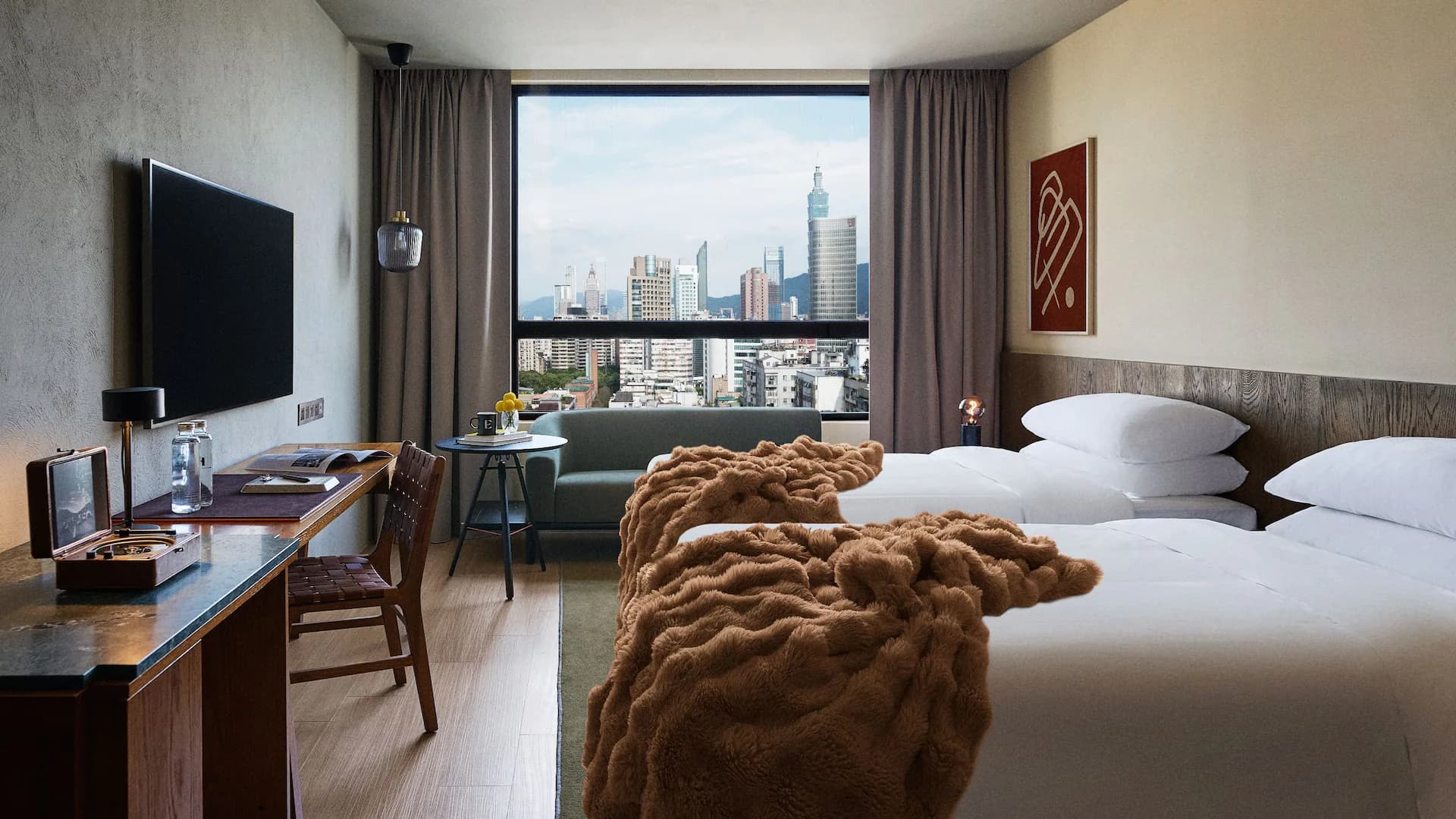 hotel cover