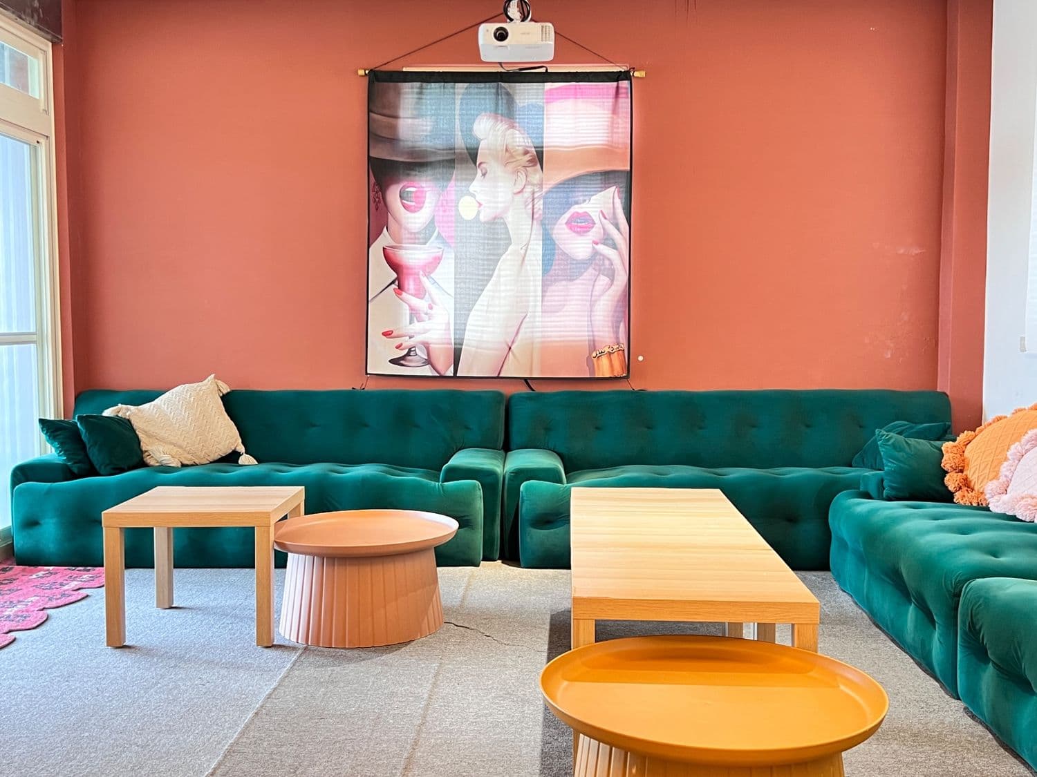 hotel cover