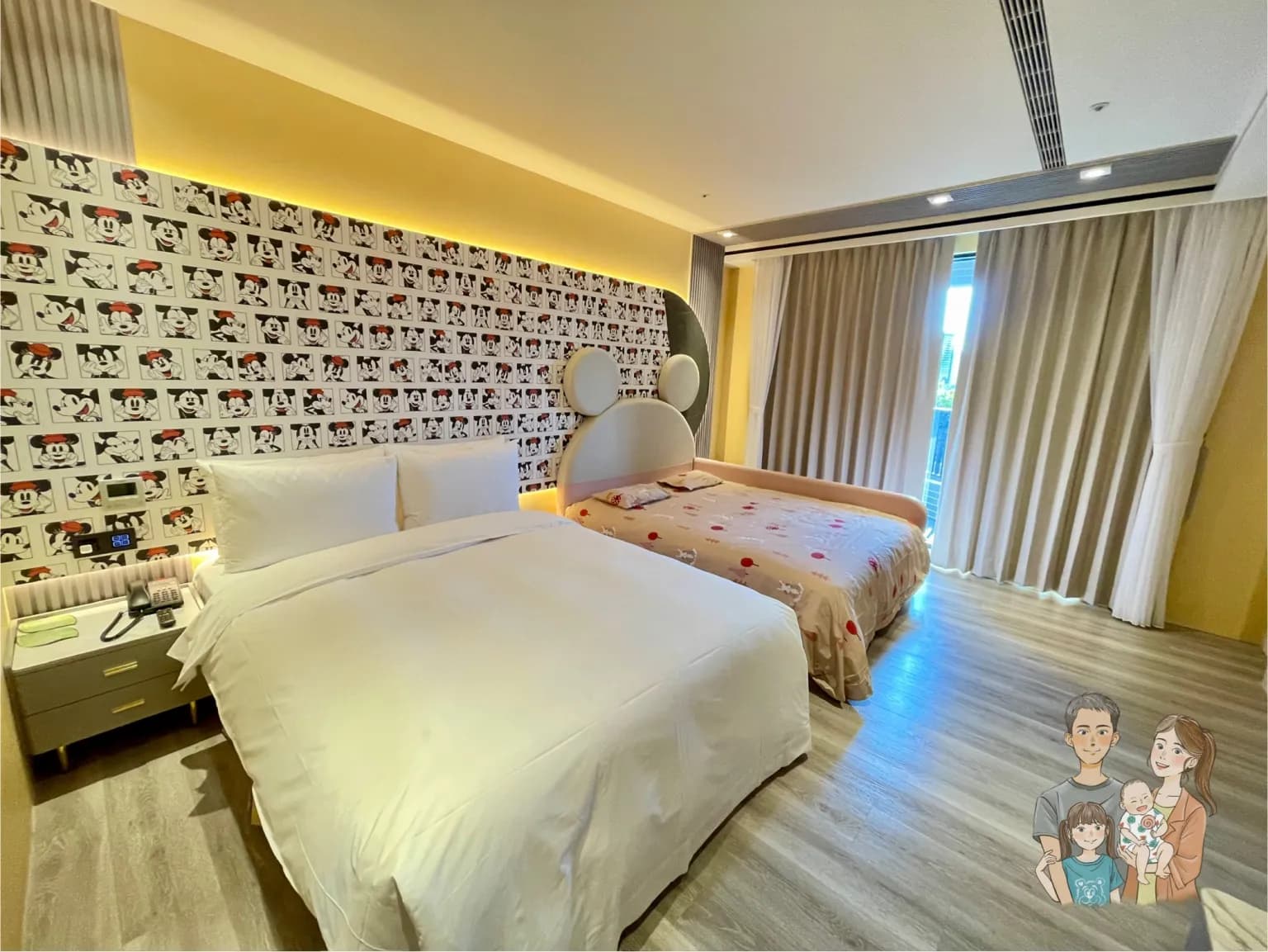 hotel cover