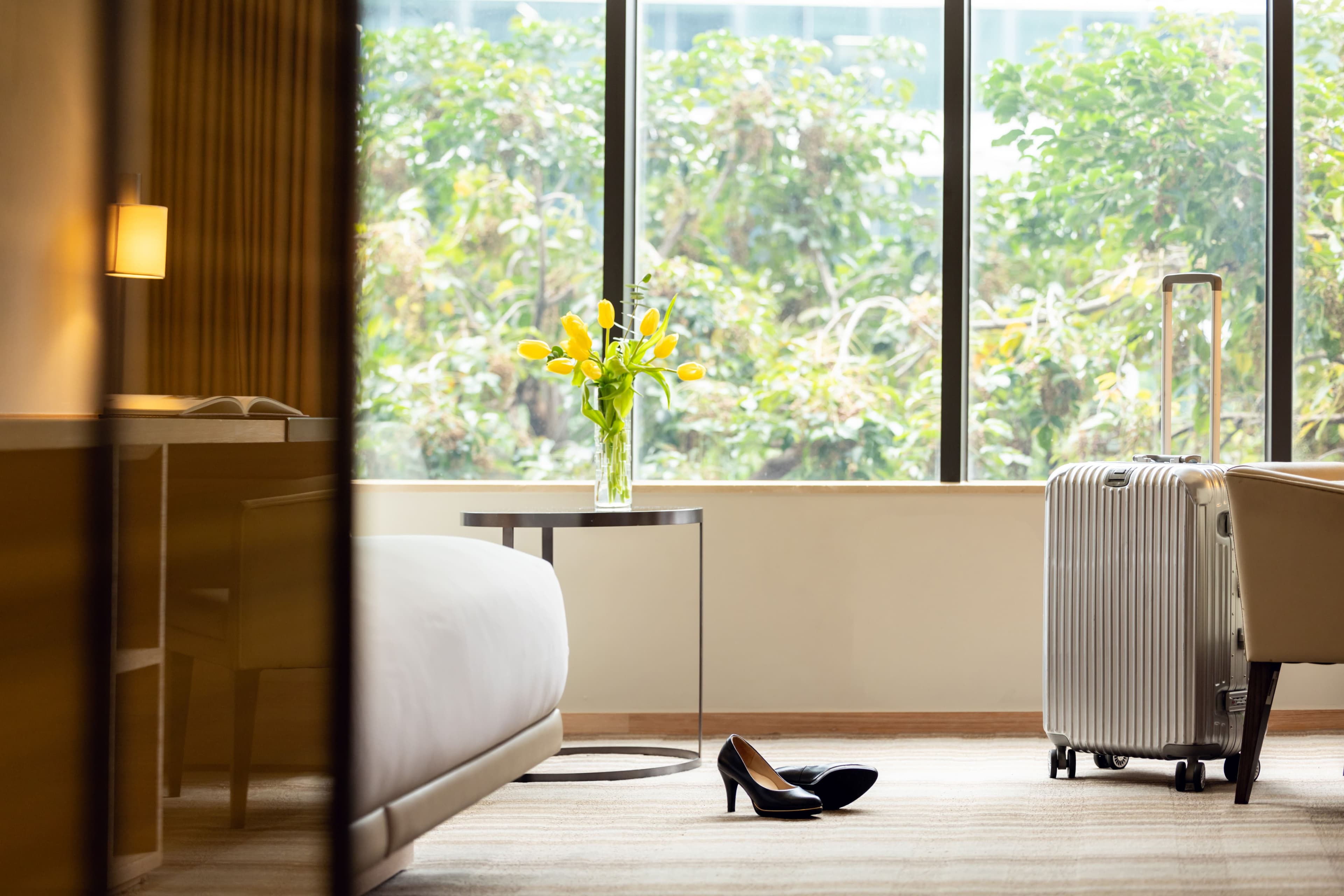 hotel cover